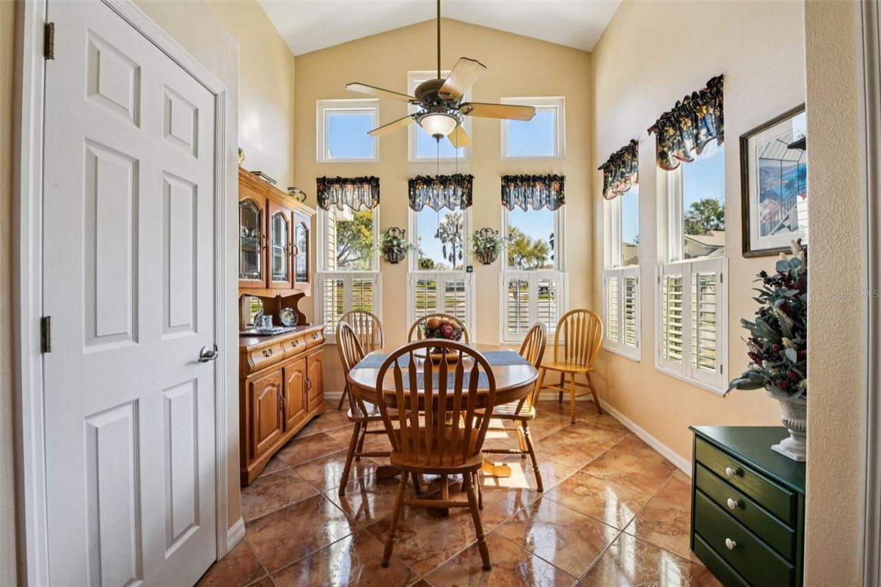 6105 Dory Way, Tavares, FL 32778 Photo