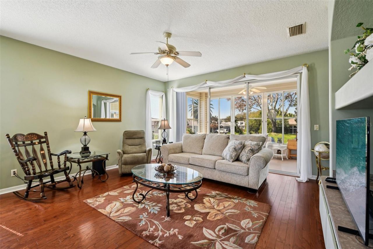 6105 Dory Way, Tavares, FL 32778 Photo