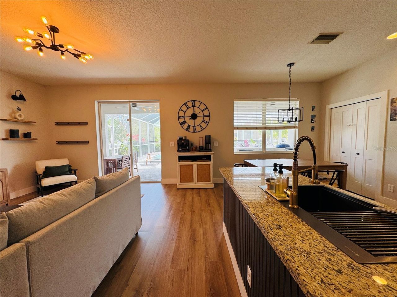 15207 Searobbin Drive , Lakewood Ranch, FL 34202 Photo