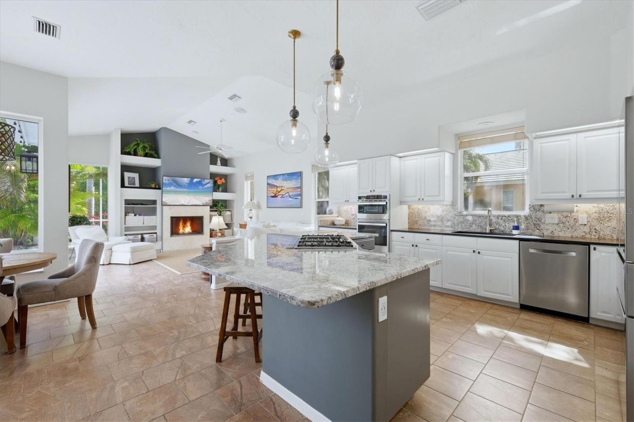 7515 Eaton Court, University Park, FL 34201 Photo