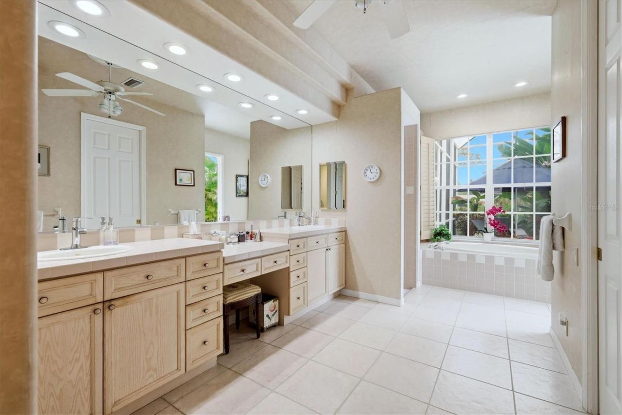 7515 Eaton Court, University Park, FL 34201 Photo