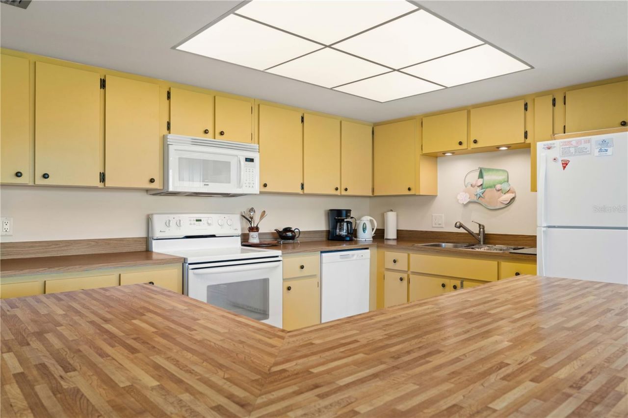 2 Pirates Lane, Unit 23B, Punta Gorda, FL 33955 Photo