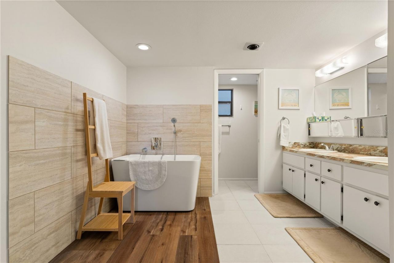 2 Pirates Lane, Unit 23B, Punta Gorda, FL 33955 Photo