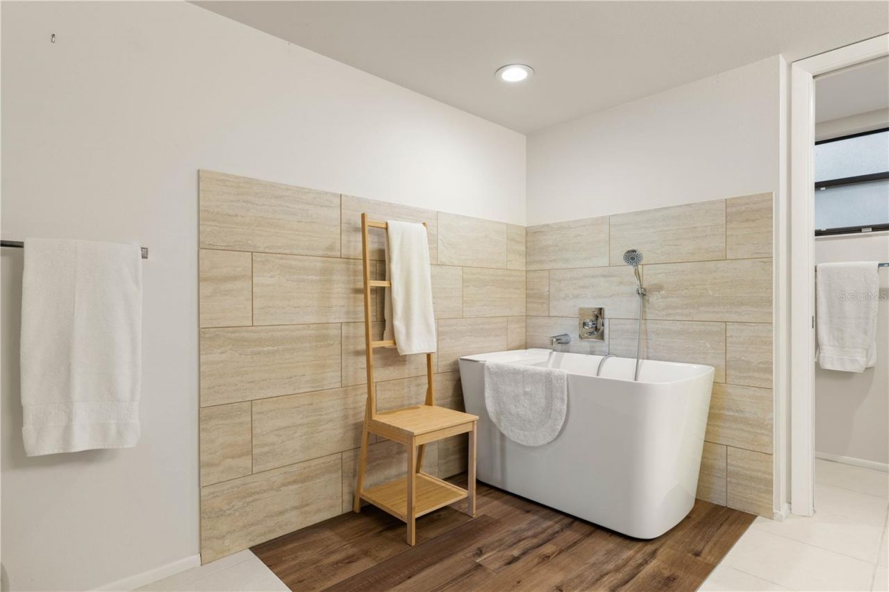 2 Pirates Lane, Unit 23B, Punta Gorda, FL 33955 Photo