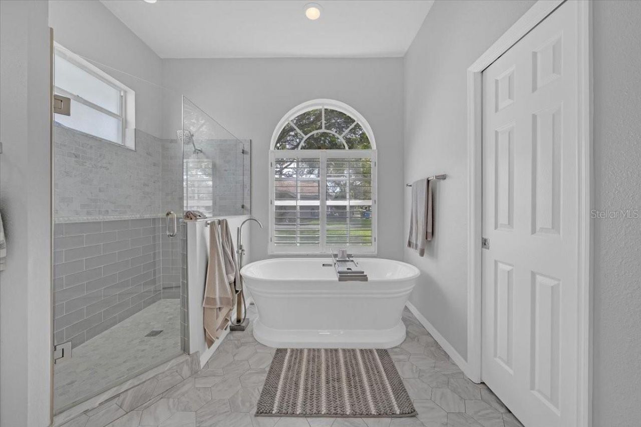 3301 Cypress Landing Drive , Valrico, FL 33596 Photo