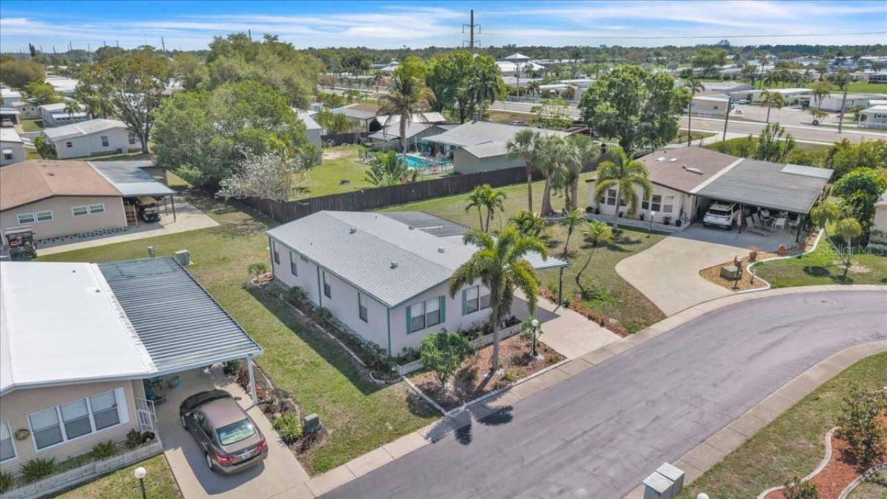 350 Horizon Drive, North Fort Myers, FL 33903 Photo