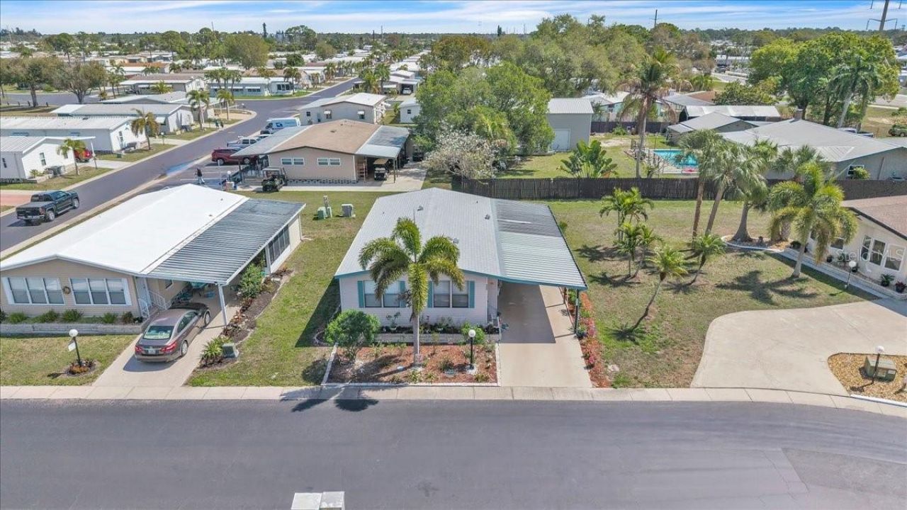 350 Horizon Drive, North Fort Myers, FL 33903 Photo