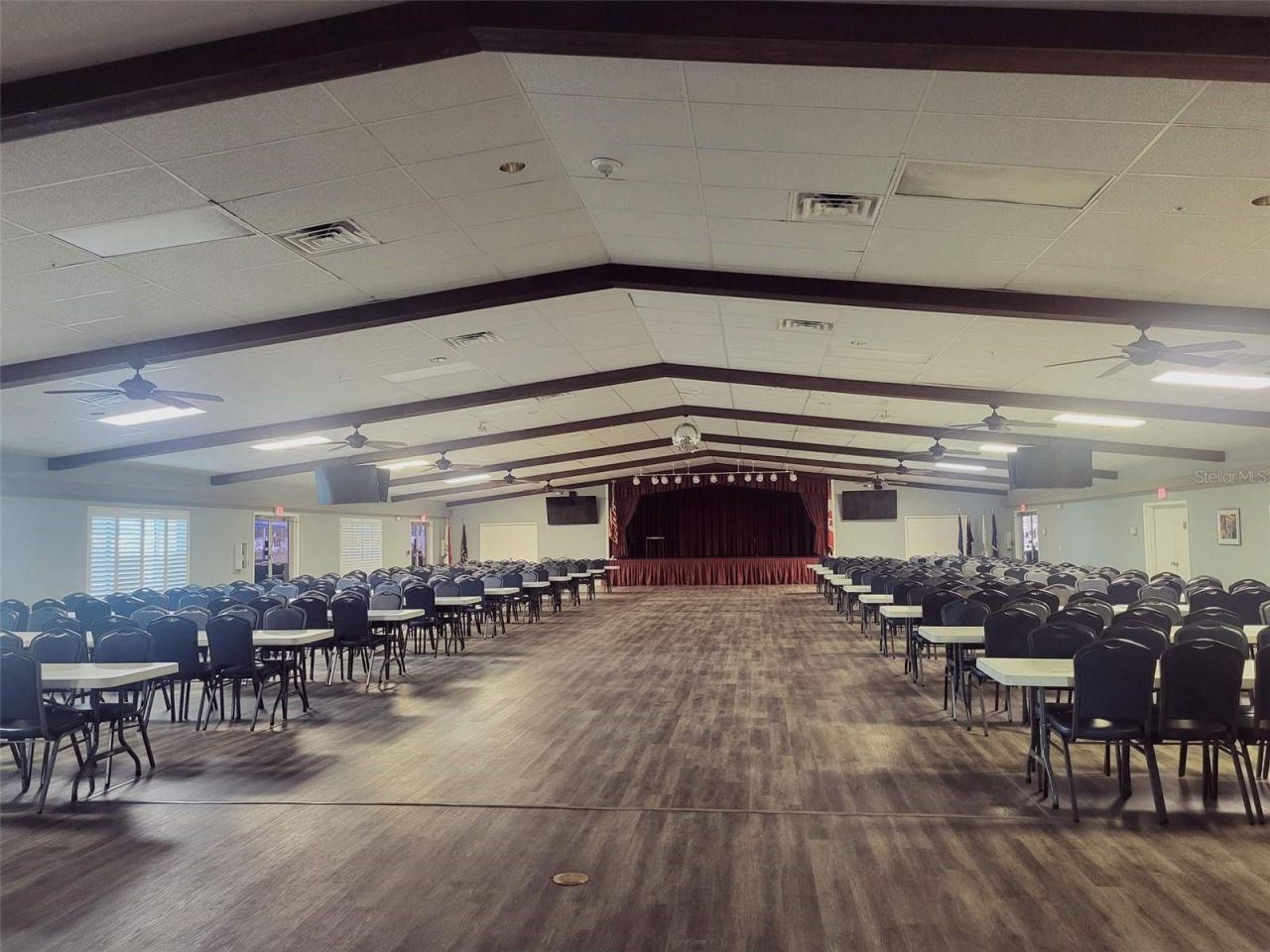 350 Horizon Drive, North Fort Myers, FL 33903 Photo