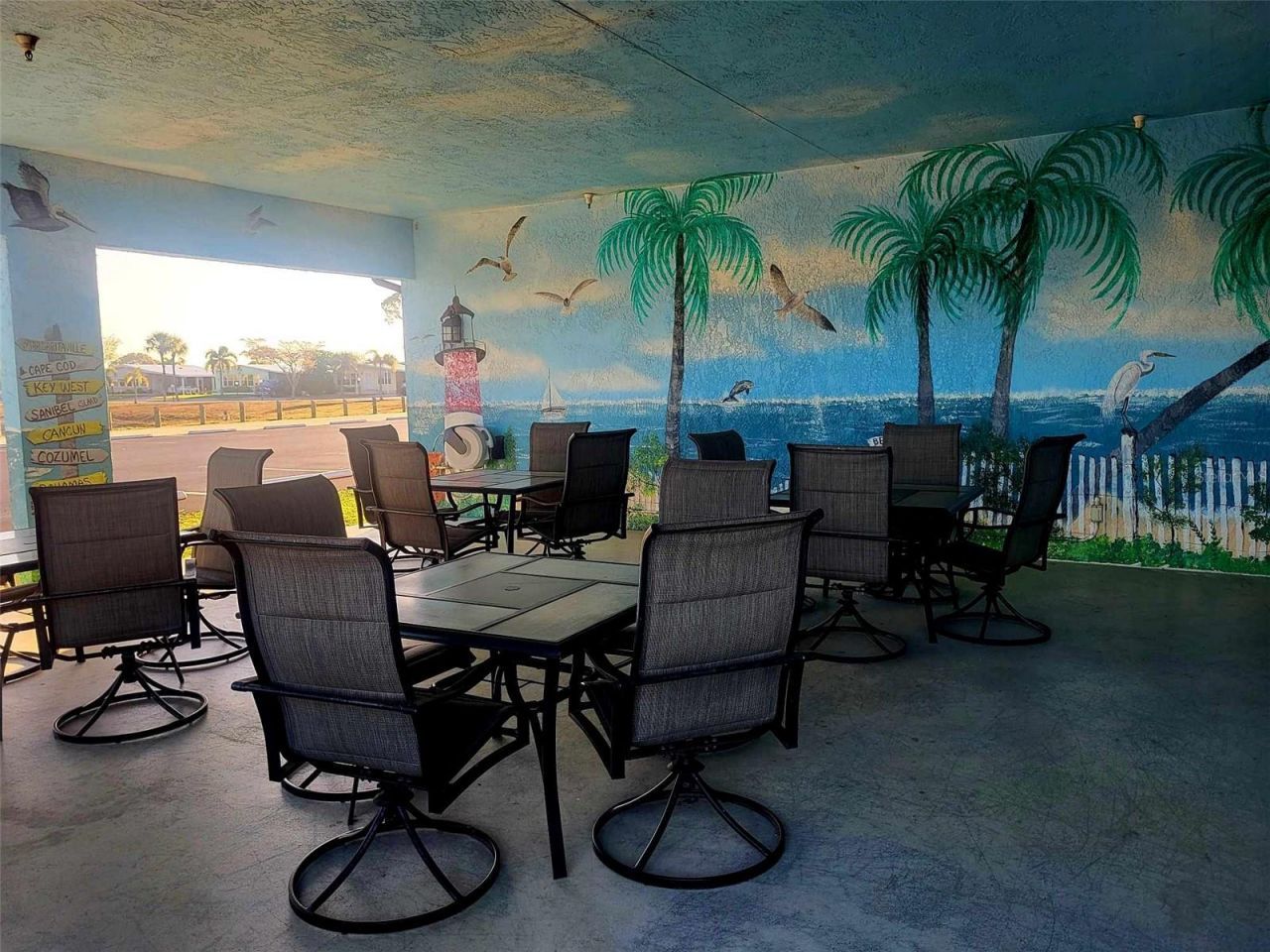 350 Horizon Drive, North Fort Myers, FL 33903 Photo