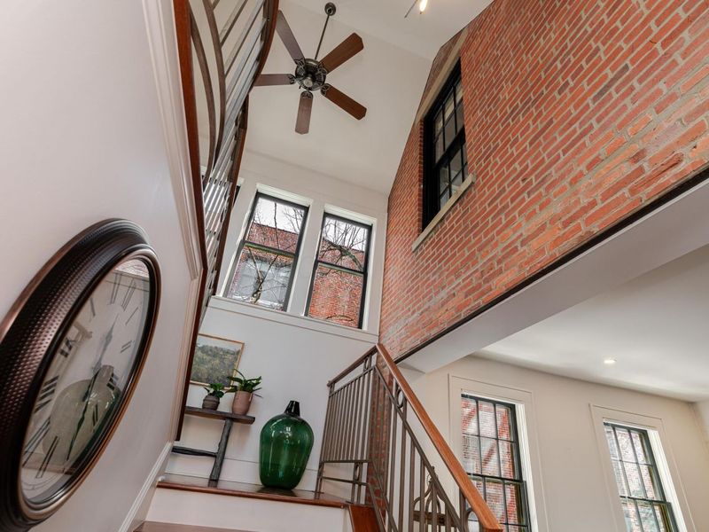 291 E Beck Street, Columbus, OH 43206 Photo 31