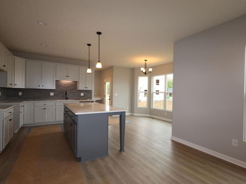 32 Banyan Drive, Lewis Center, OH 43035 Photo 2