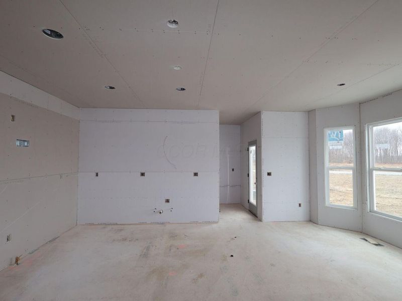 32 Banyan Drive , Lewis Center, OH 43035 Photo 3