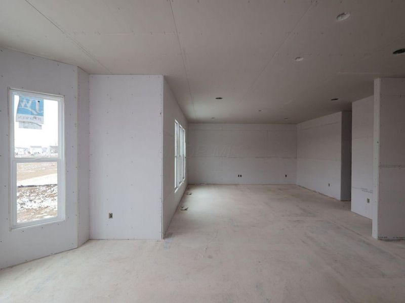 32 Banyan Drive , Lewis Center, OH 43035 Photo 6