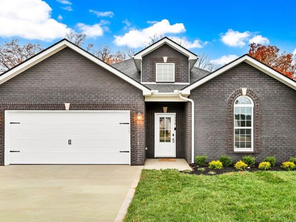 1034 Vendue Ave , Clarksville, TN 37042