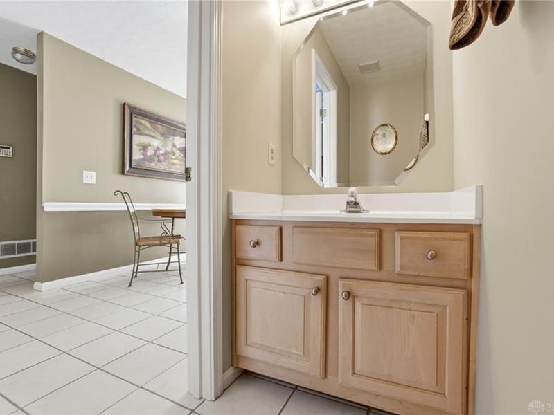 1914 Home Path Court, Centerville, OH 45459 Photo 24