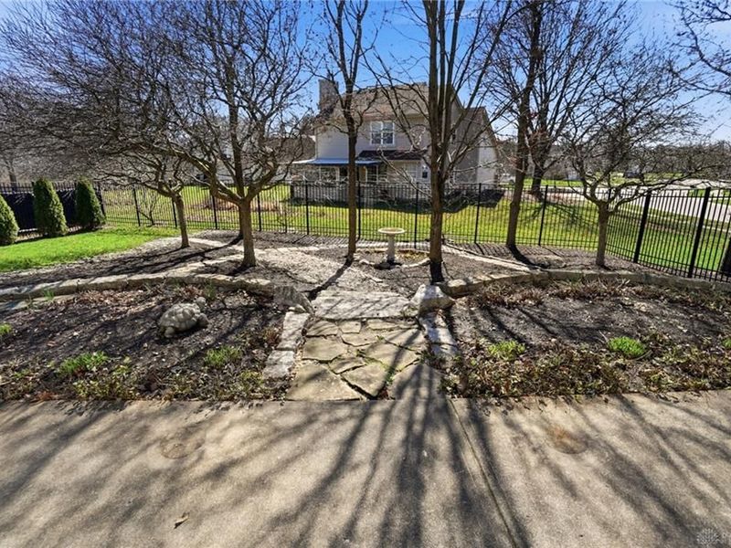 1914 Home Path Court, Centerville, OH 45459 Photo 46