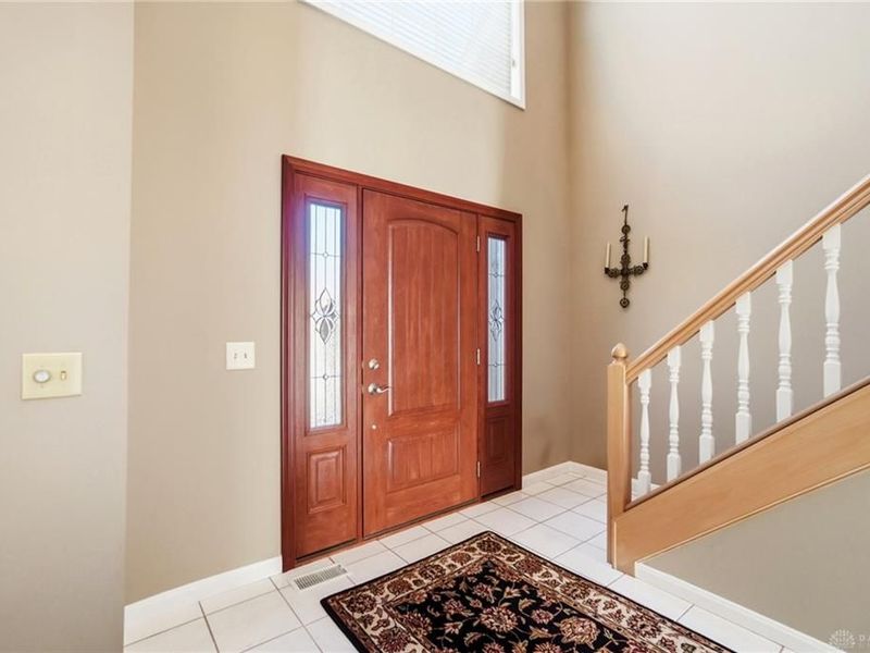 1914 Home Path Court, Centerville, OH 45459 Photo 5