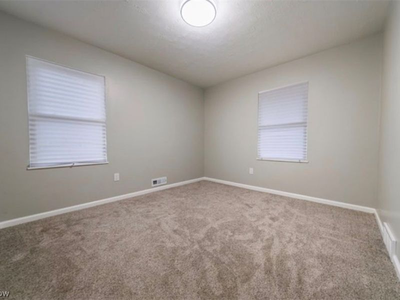 5087 E 86th Street, Garfield Heights, OH 44125 Photo 27