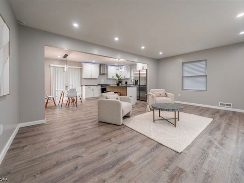 5087 E 86th Street, Garfield Heights, OH 44125 Photo 9