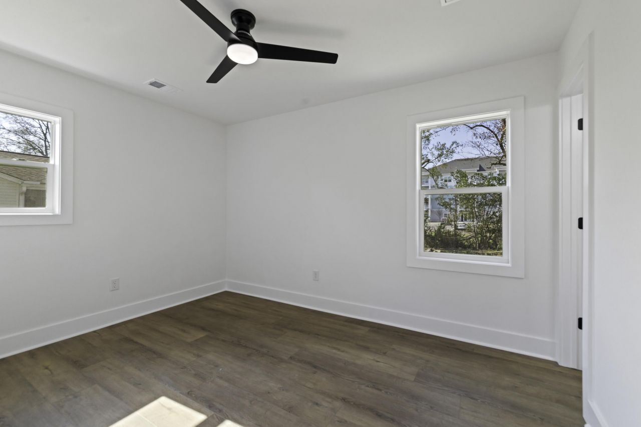 7585 Peppercorn Lane Photo 19