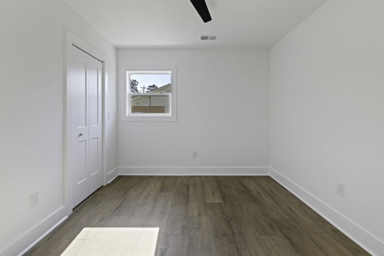 7585 Peppercorn Lane Photo 20