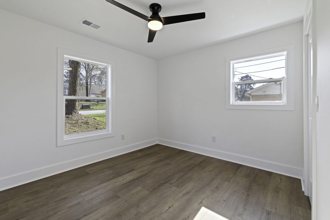 7585 Peppercorn Lane Photo 22