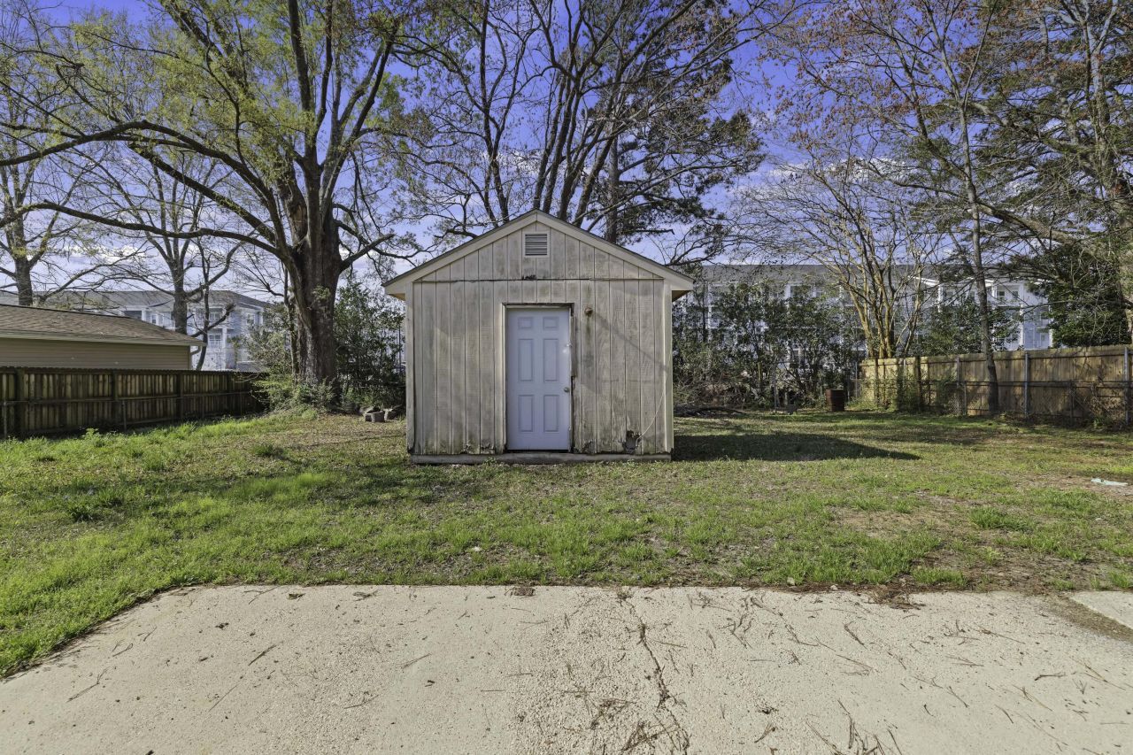 7585 Peppercorn Lane Photo 26