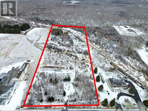 2667 Russland Road , Ottawa, ON K0A3H0