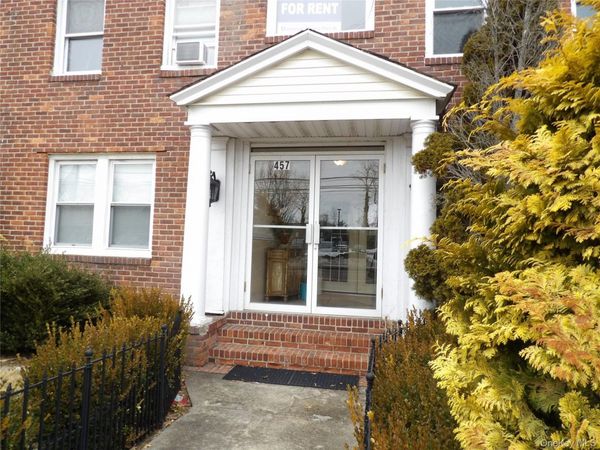 457 Montauk Highway , Unit 8, West Islip, NY 11795