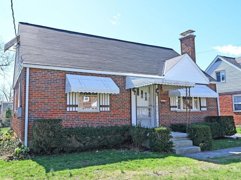 7817 Locust Lane, Madeira, OH 45243 Photo 2