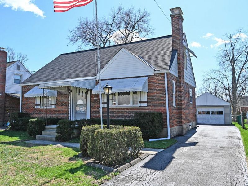 7817 Locust Lane, Madeira, OH 45243 Photo 3