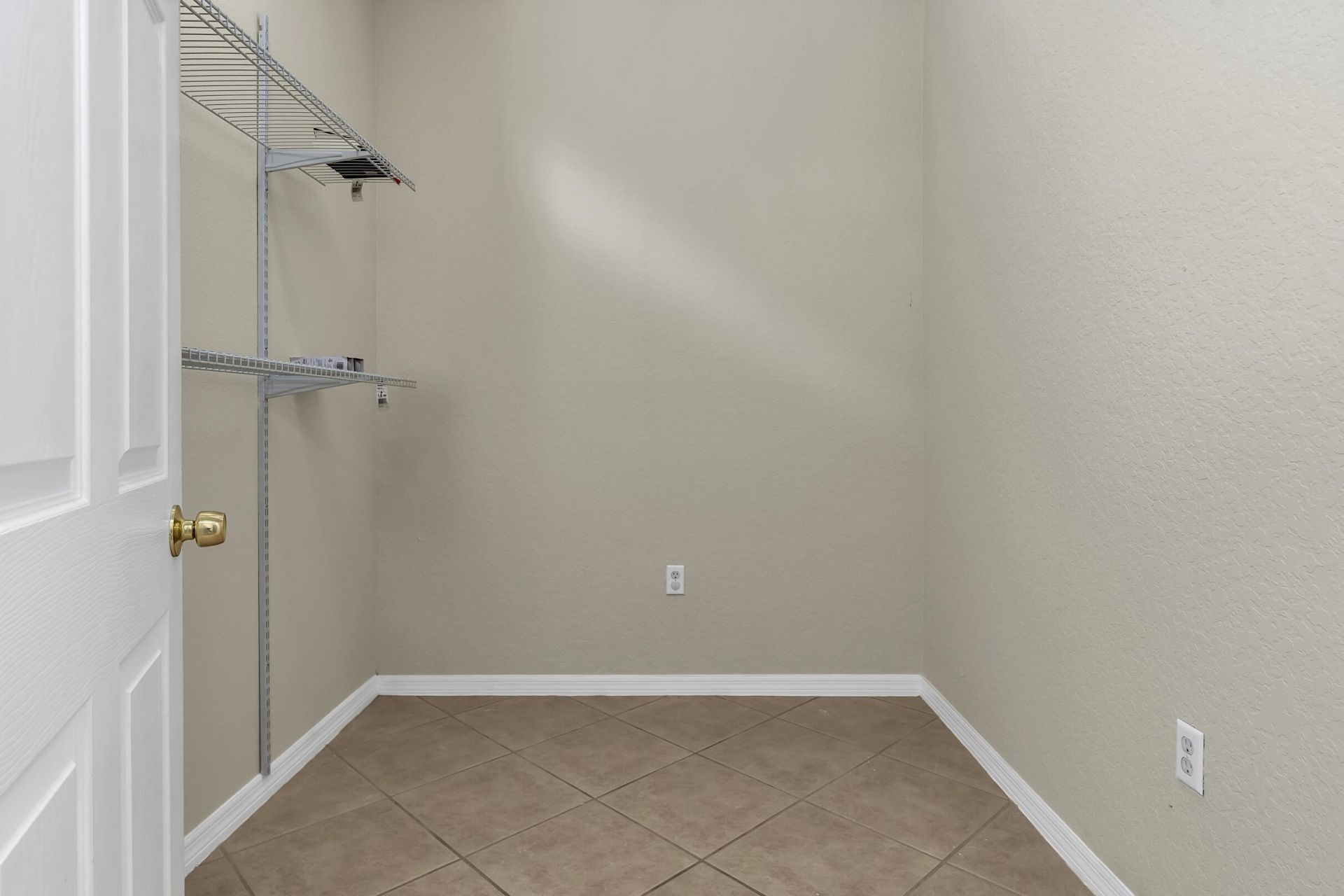 228 Lake Monterey Circle, Boynton Beach, FL 33426 Photo