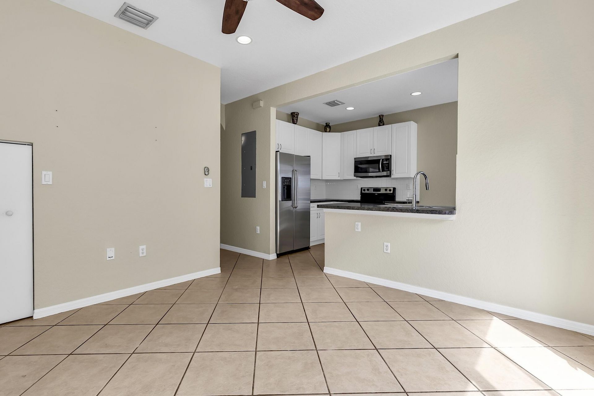 228 Lake Monterey Circle, Boynton Beach, FL 33426 Photo