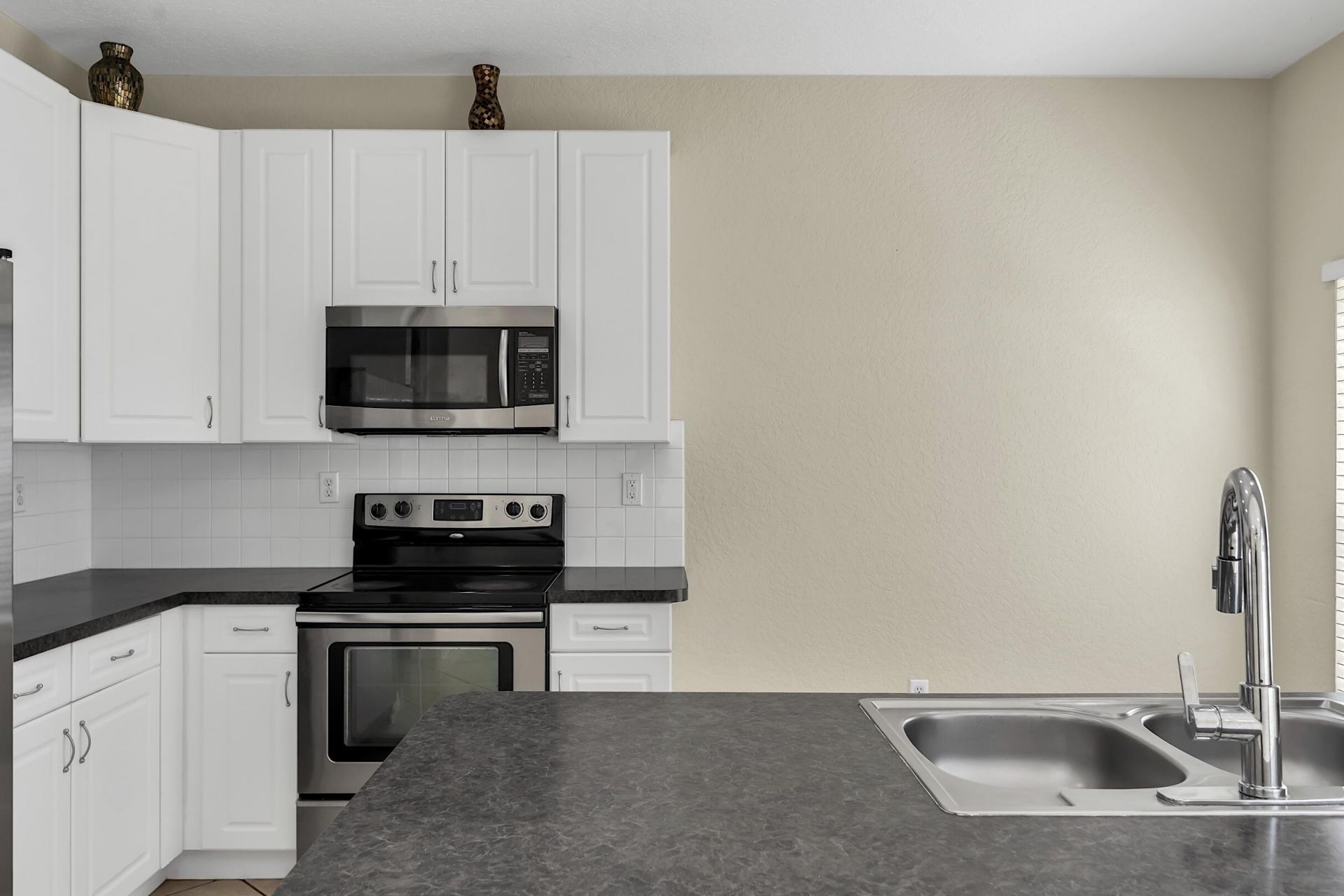 228 Lake Monterey Circle, Boynton Beach, FL 33426 Photo