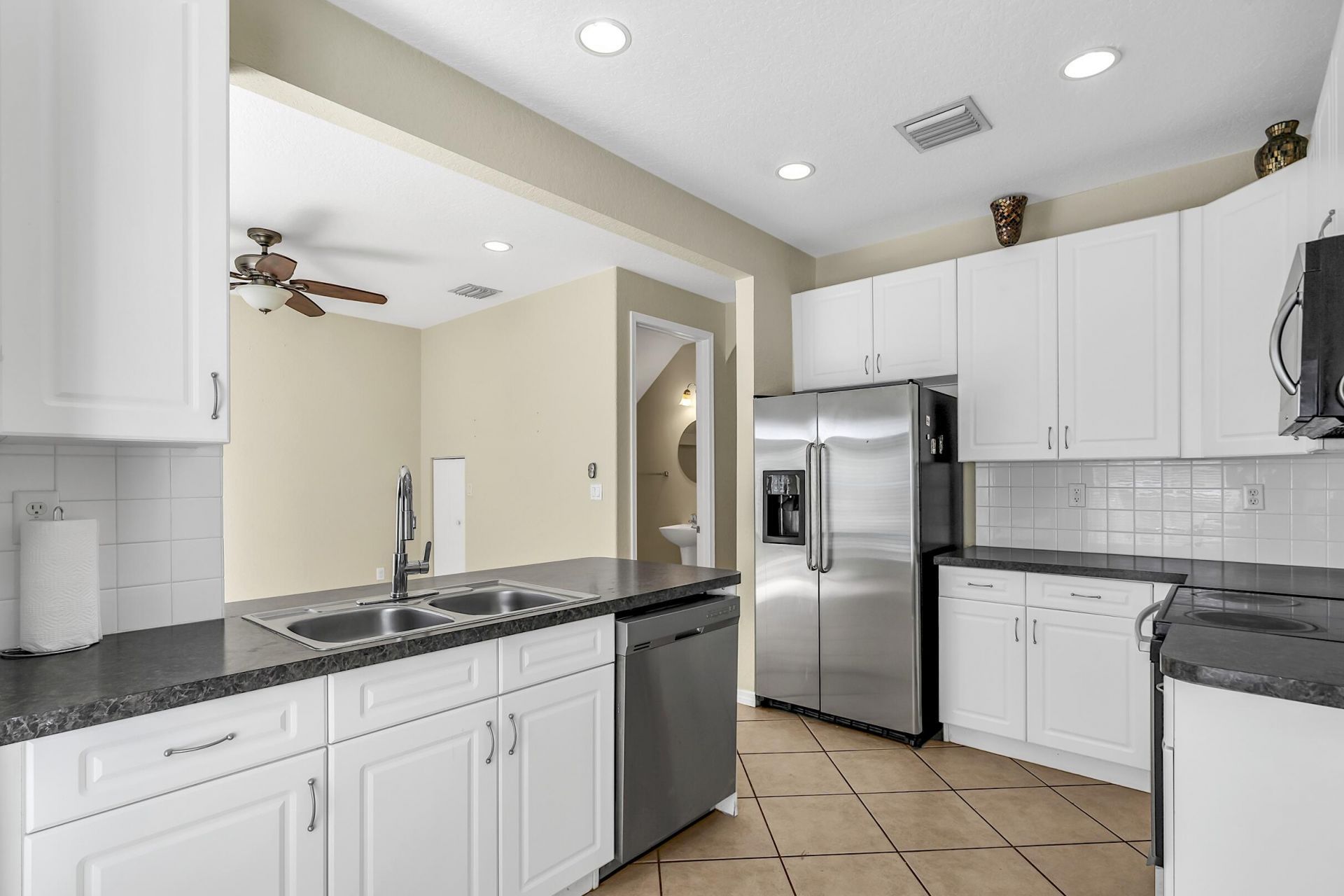 228 Lake Monterey Circle, Boynton Beach, FL 33426 Photo