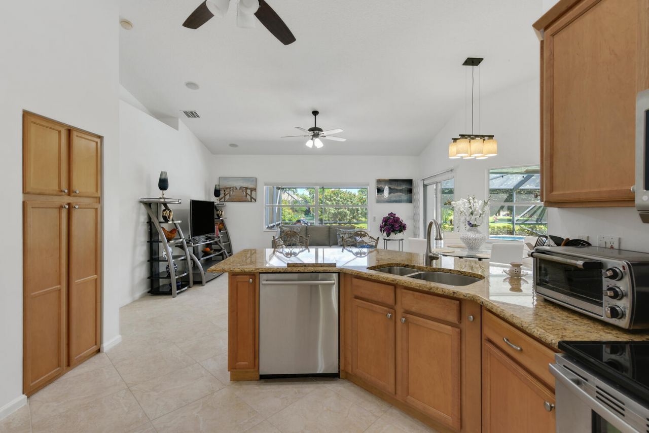 1935 Primrose Lane, Wellington, FL 33414 Photo