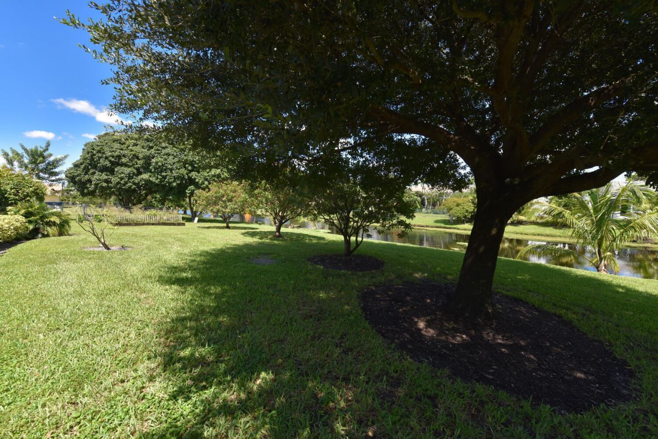 1935 Primrose Lane, Wellington, FL 33414 Photo