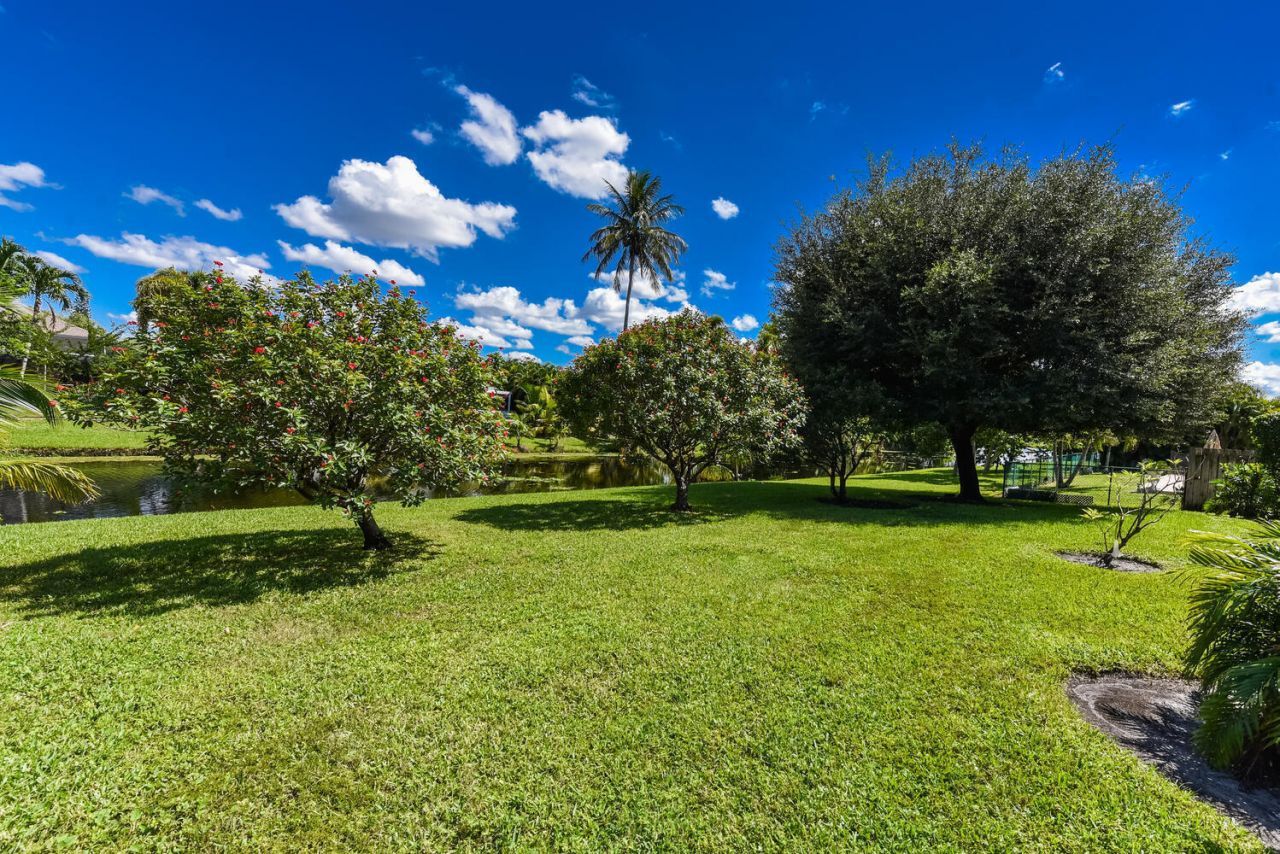 1935 Primrose Lane, Wellington, FL 33414 Photo