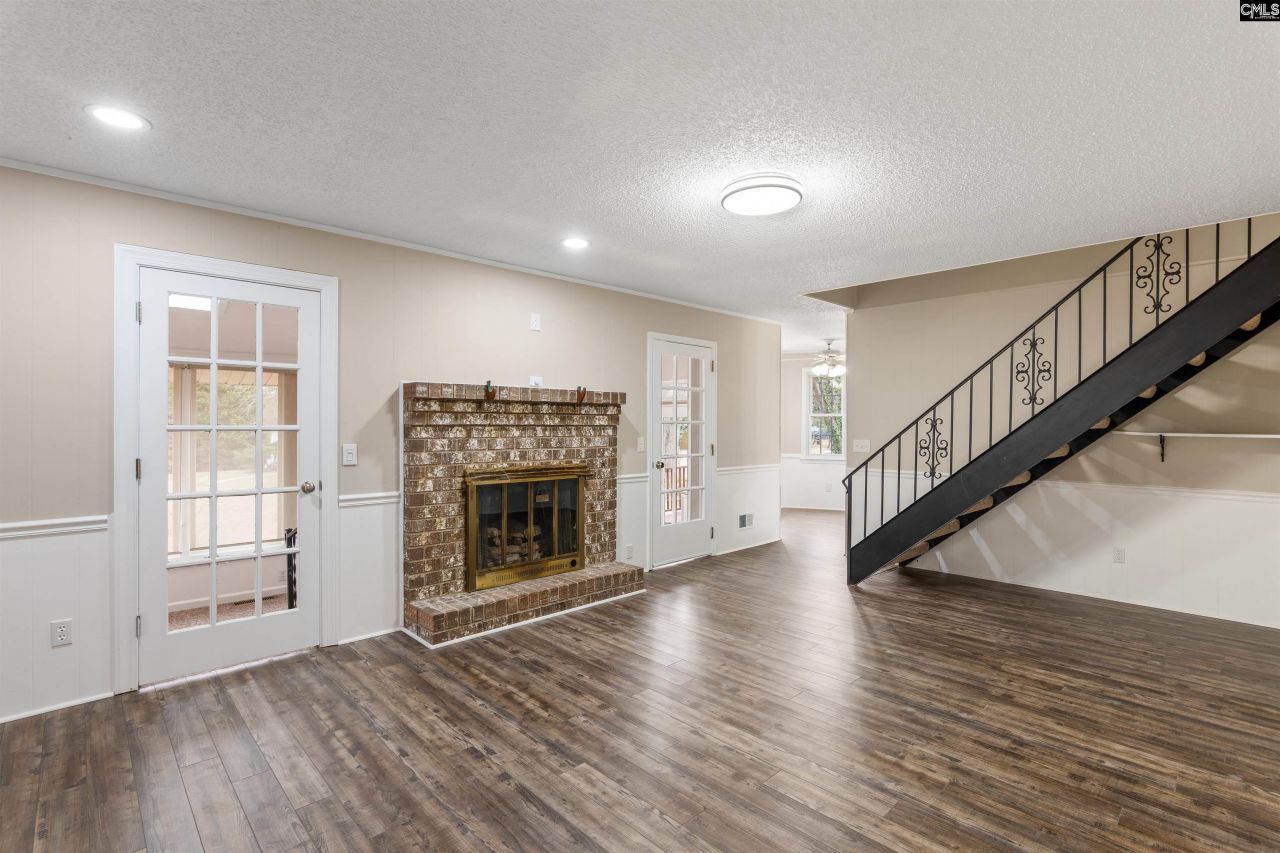 122 Old Chapin Road Photo 17