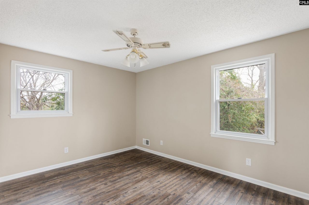 122 Old Chapin Road Photo 24