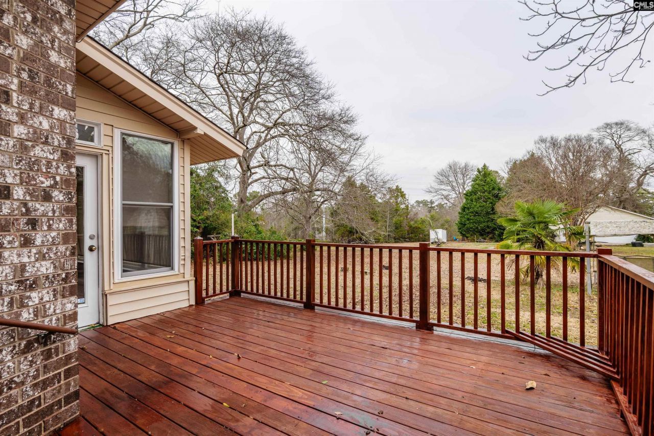 122 Old Chapin Road Photo 4