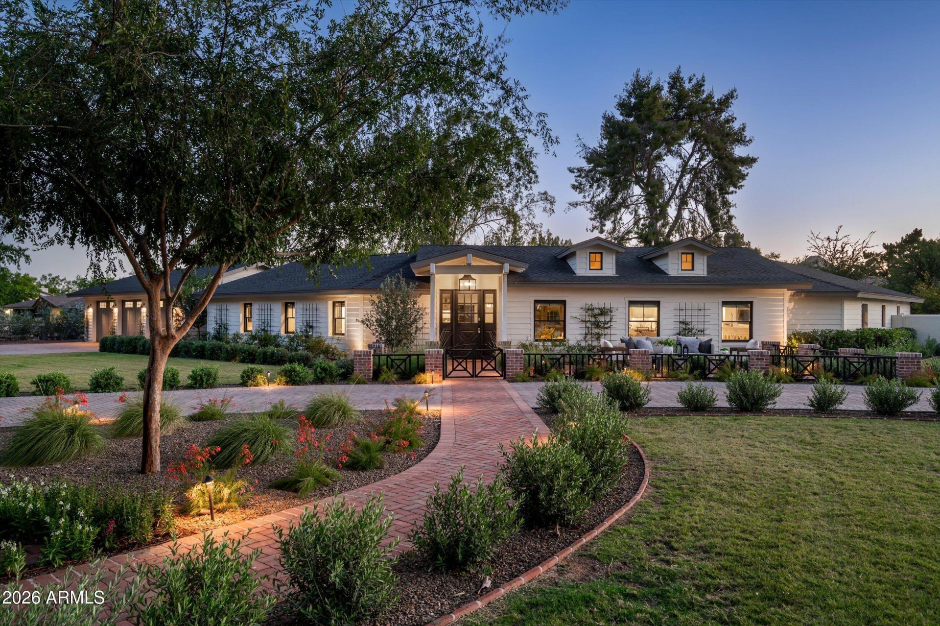 8202 N 74TH Place, Scottsdale, AZ 85258