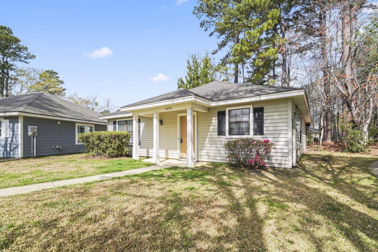 6638 Greenslake Point Photo 2