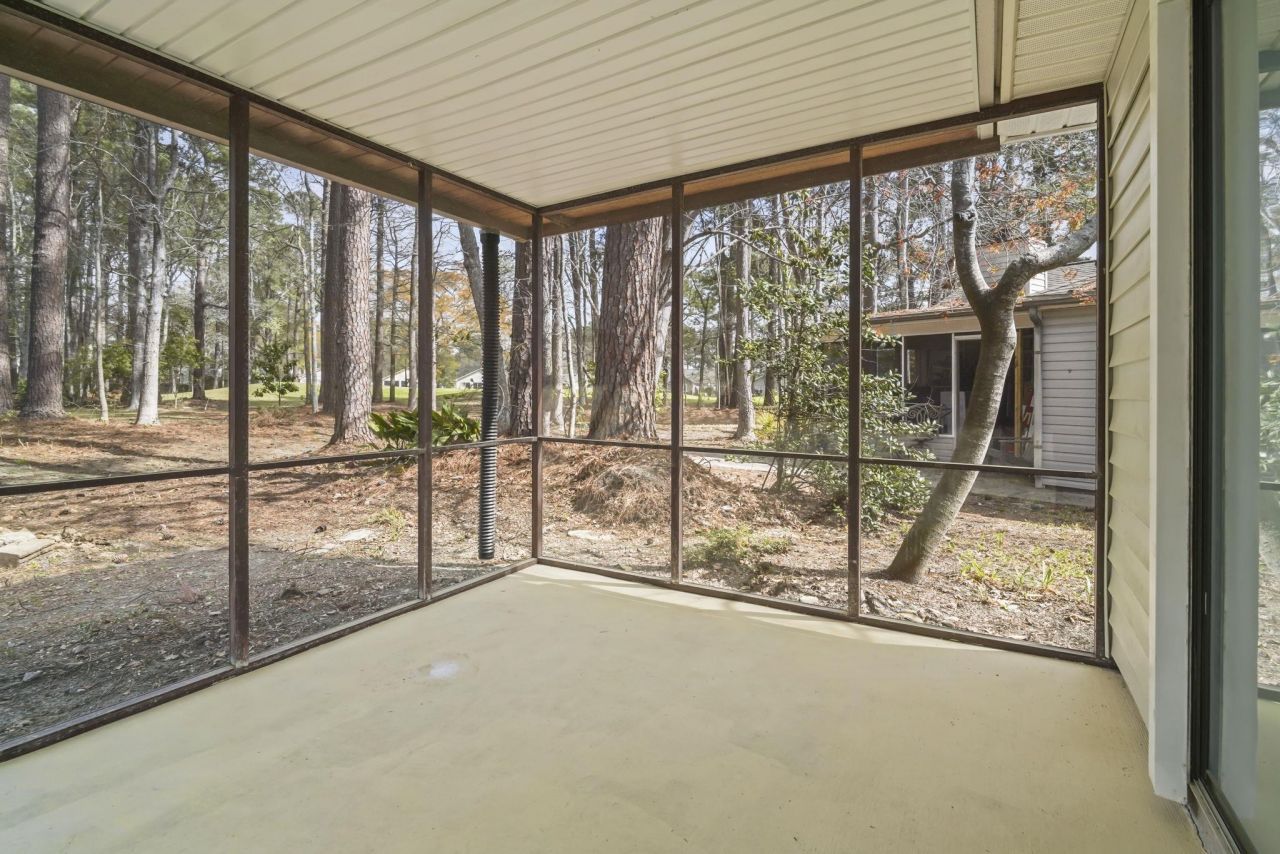 6638 Greenslake Point Photo 20