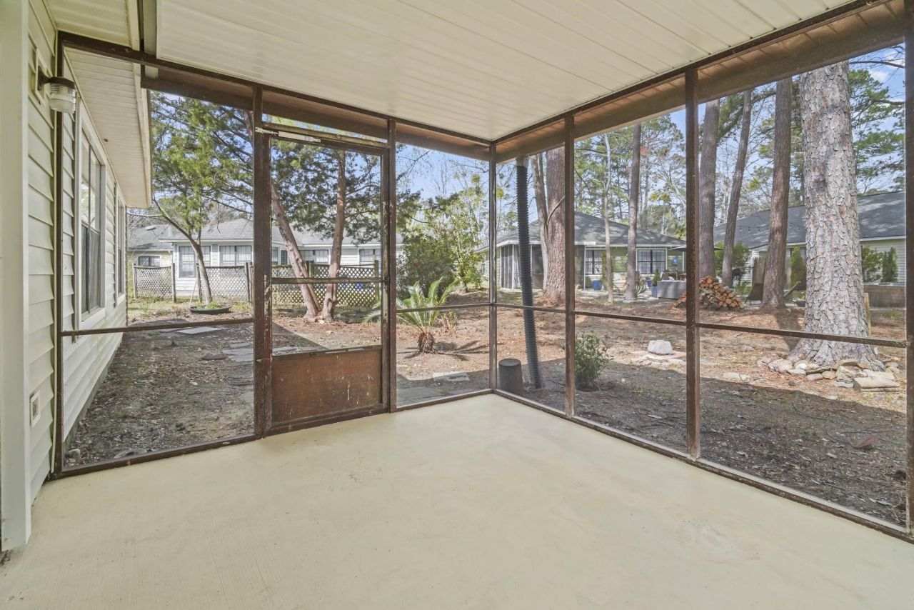 6638 Greenslake Point Photo 21