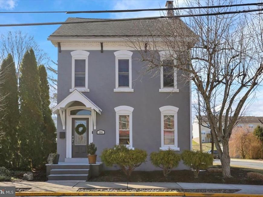 204 E High Street, Womelsdorf, PA 19567 Main Photo