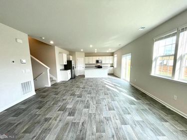 106 CLERKENWELL, STEPHENS CITY, VA 22655