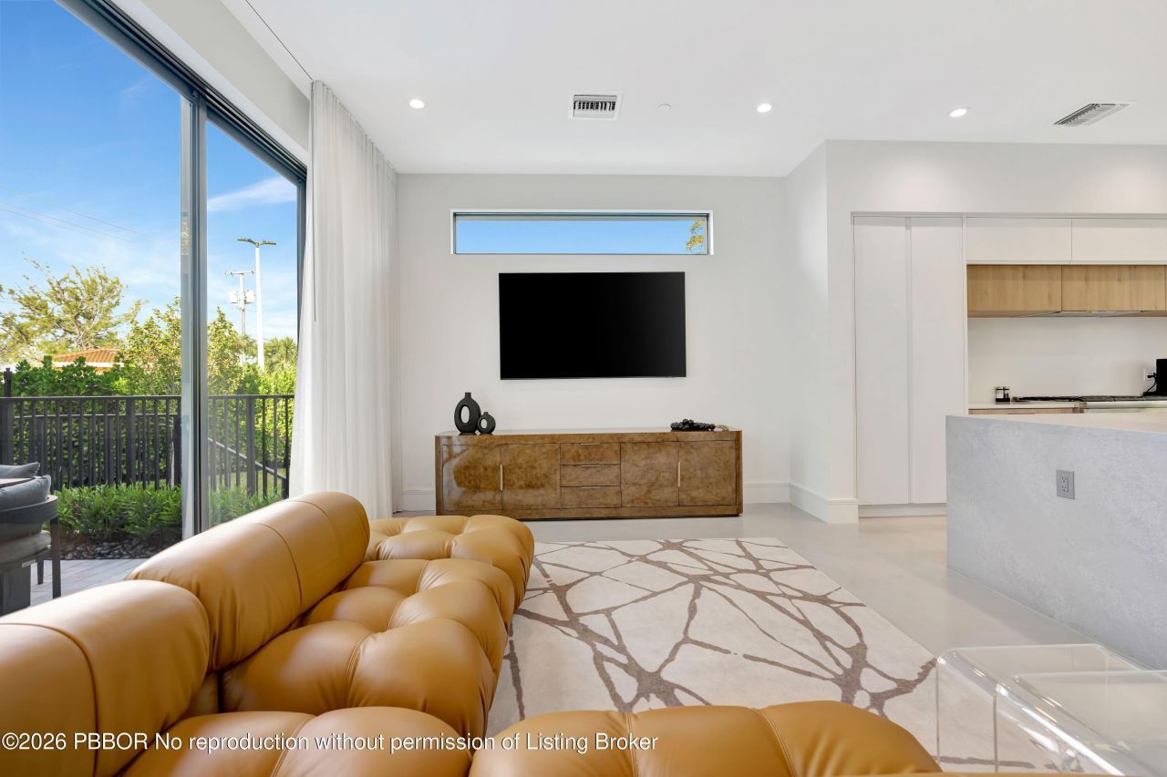 1901 Dock Street, West Palm Beach, FL 33401 Photo