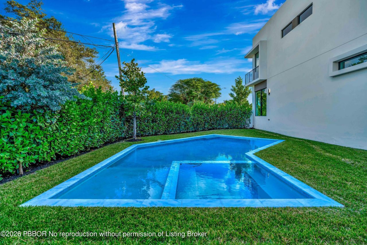 1901 Dock Street, West Palm Beach, FL 33401 Photo