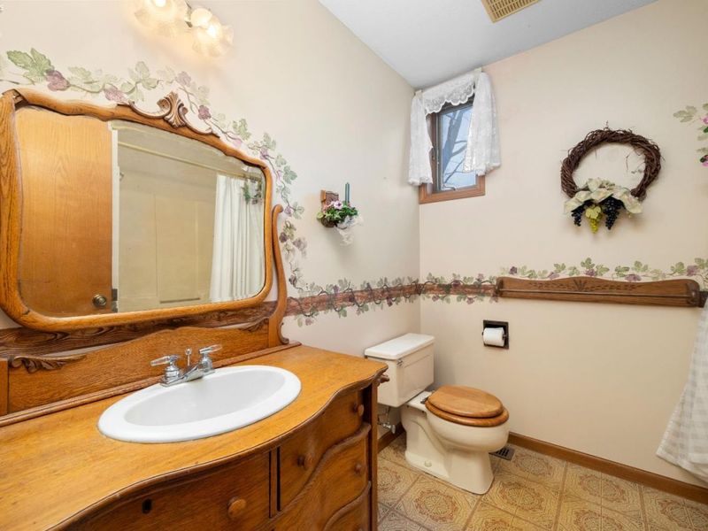 3761 N Hampton Road, Port Clinton, OH 43452 Photo 31